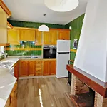Celia - Oceanfront In Costa Blanca 빌라