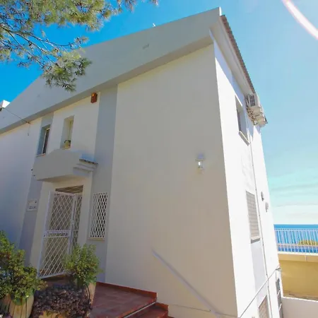 Villa Celia - Oceanfront In Costa Blanca *